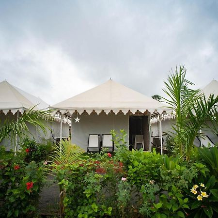 Unity Holiday Tent City Kevadia Ngoại thất bức ảnh